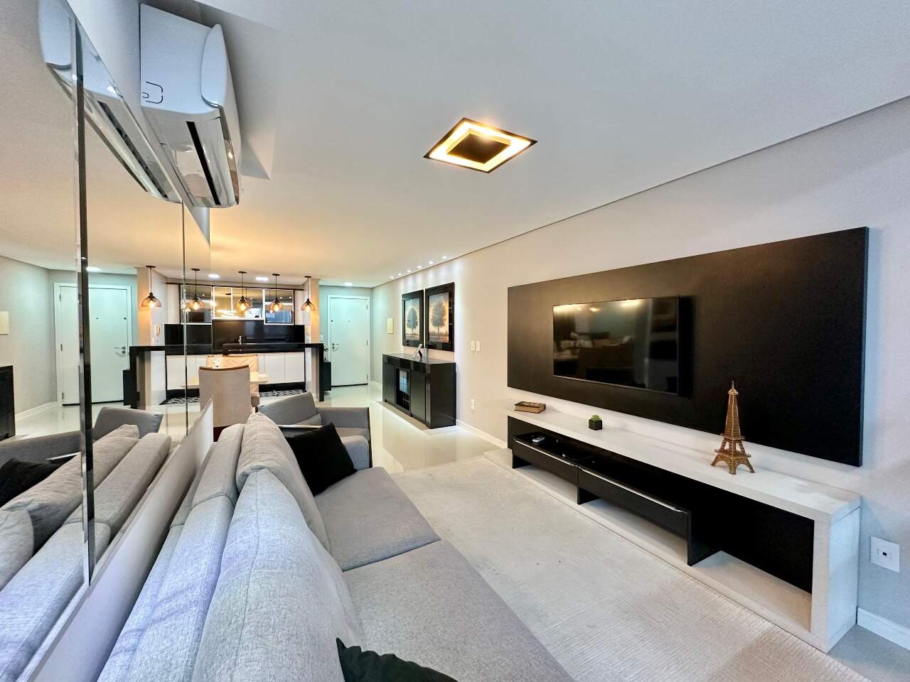 Apartamento à venda no Navegantes: 