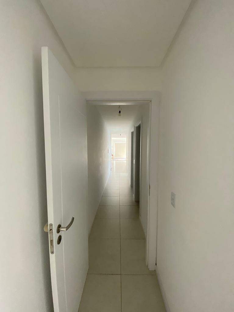 Apartamento à venda no Zona Nova: 