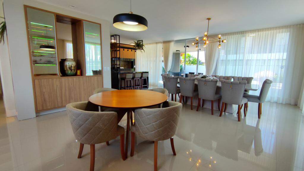 Casa em Condomínio à venda no Velas da Marina: 
