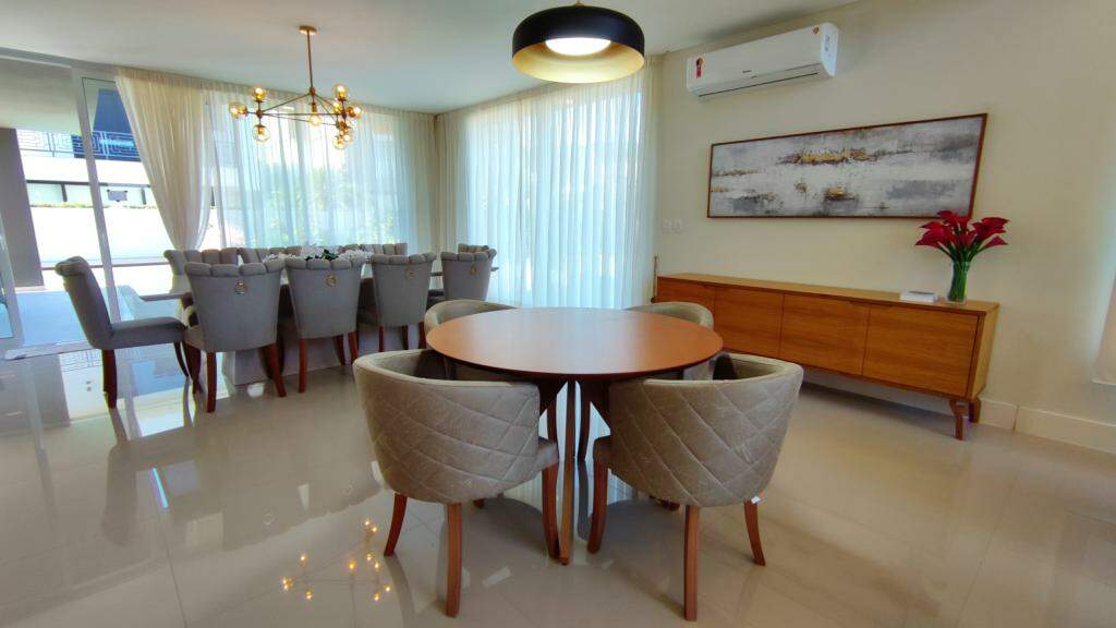 Casa em Condomínio à venda no Velas da Marina: 