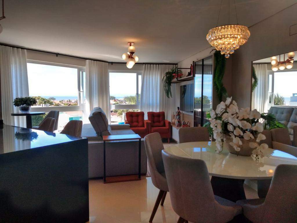 Apartamento à venda no Navegantes: 