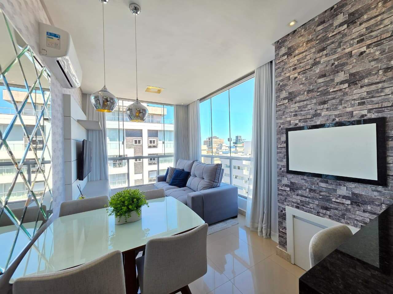Apartamento à venda no Navegantes: 