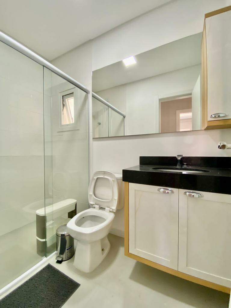 Apartamento à venda no Zona Nova: 