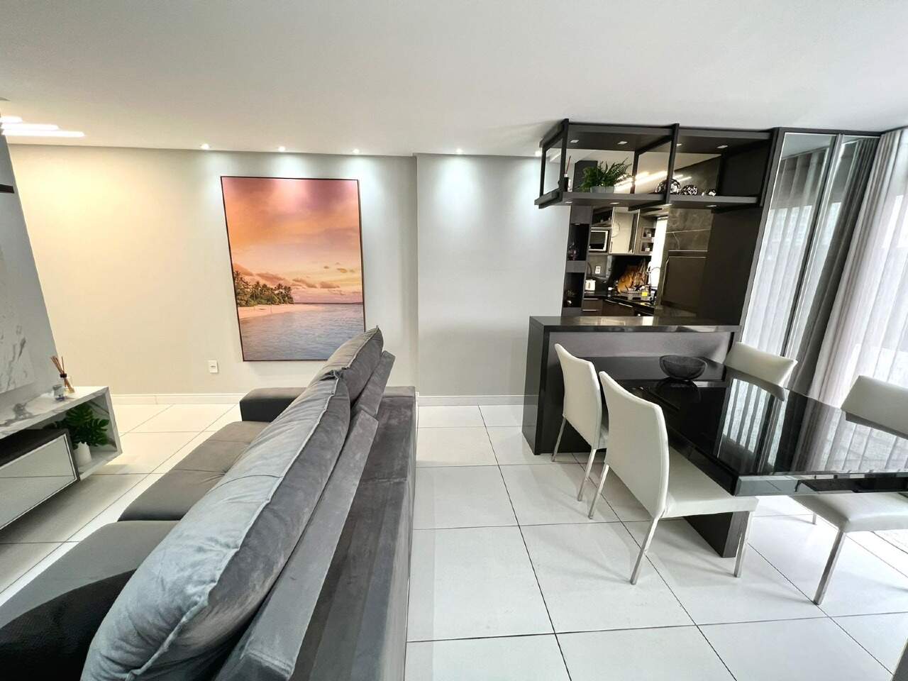Apartamento à venda no Zona Nova: 