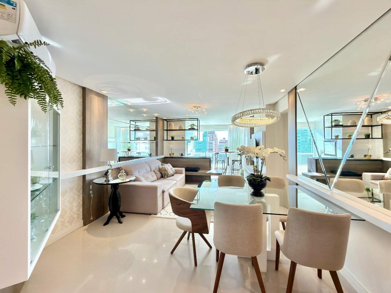 Apartamento à venda no Zona Nova: 