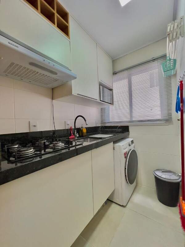 Apartamento à venda no Zona Nova: 