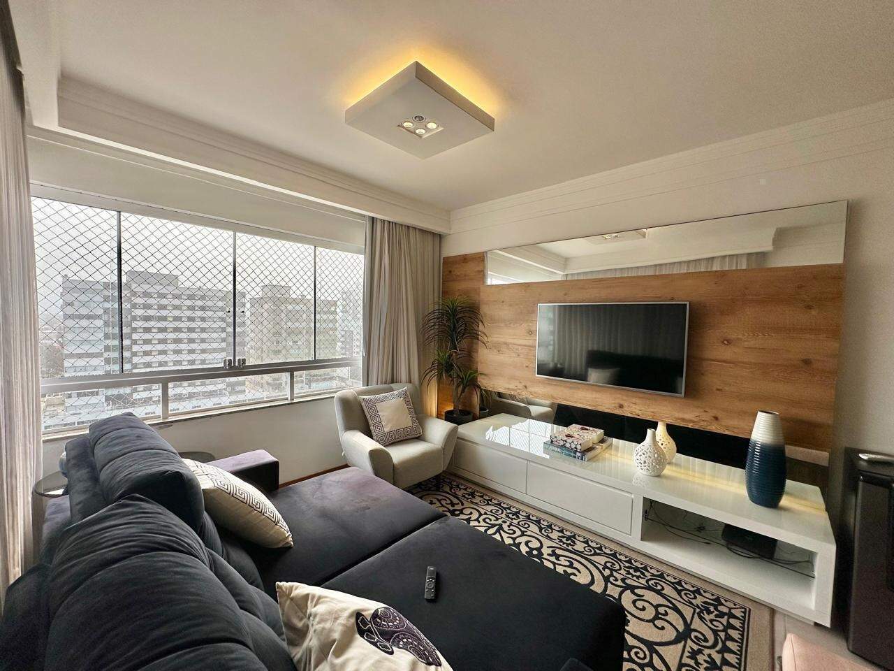 Apartamento à venda no Zona Nova: 