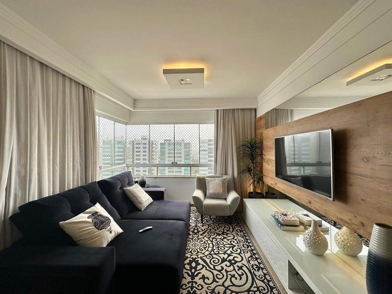 Apartamento à venda no Zona Nova: 