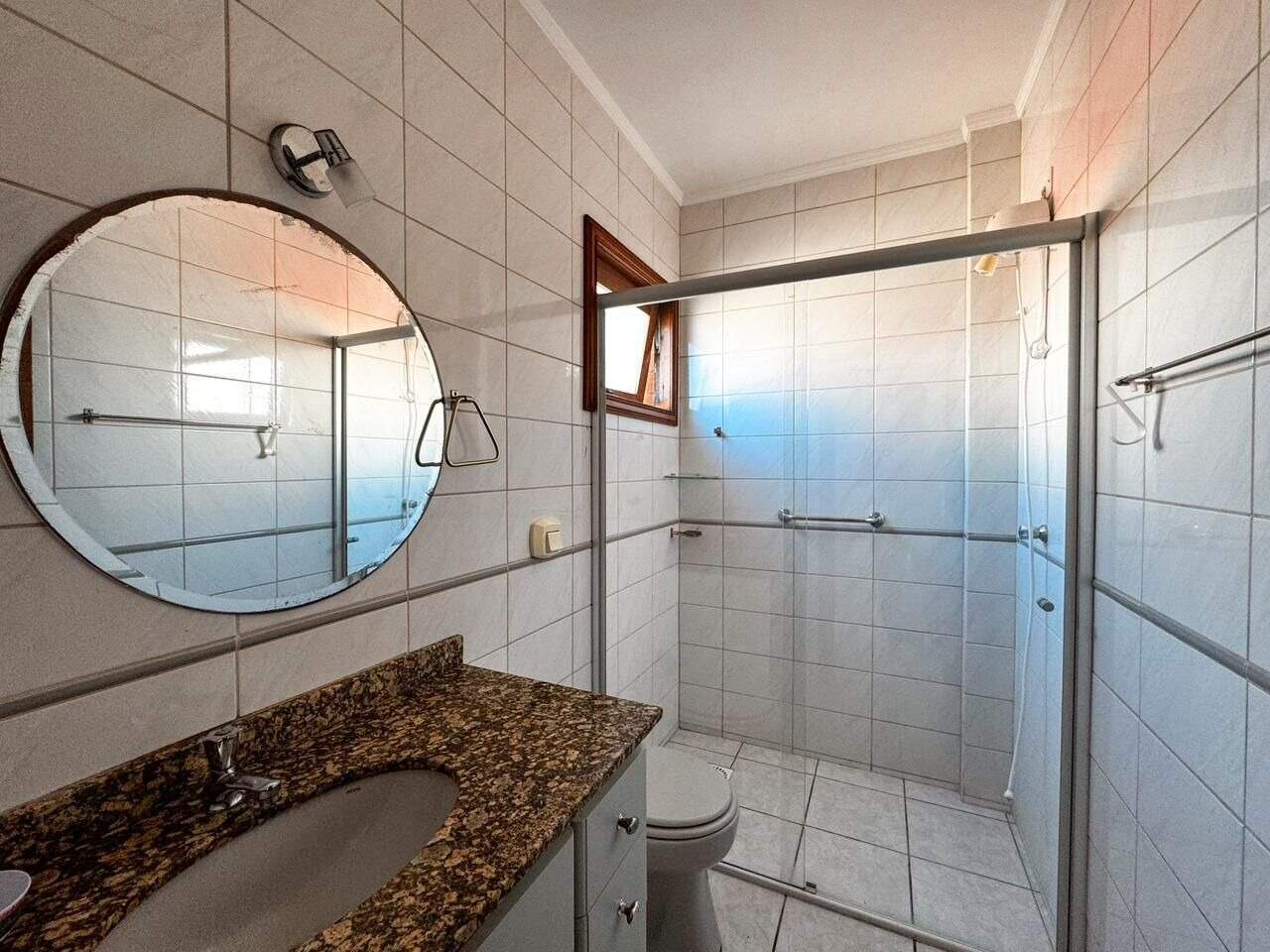 Apartamento à venda no Zona Nova: 