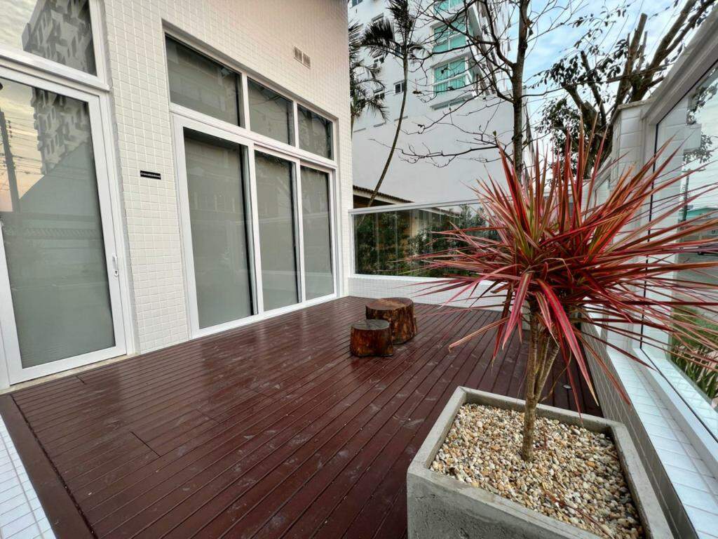 Apartamento à venda no Navegantes: 