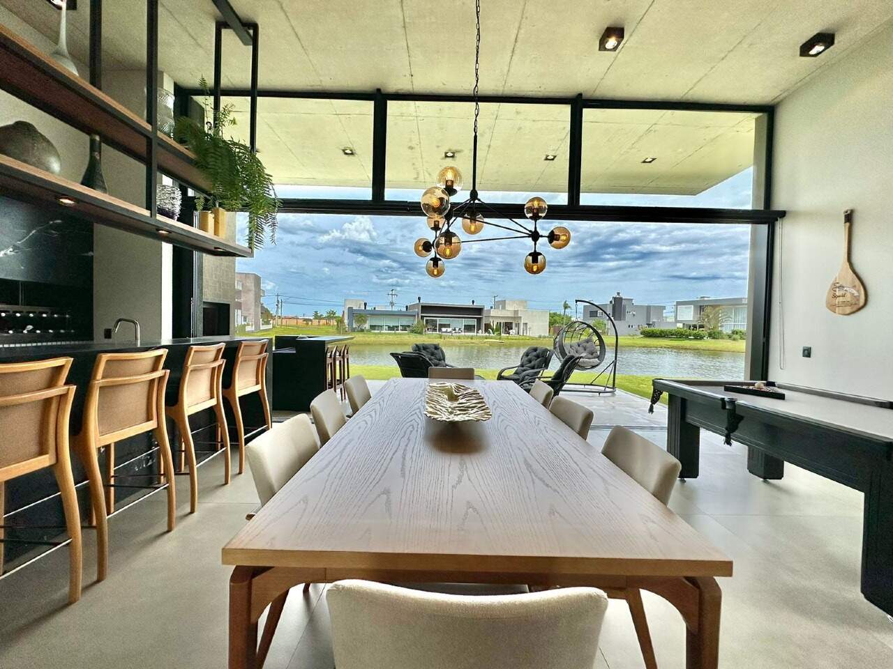 Casa em Condomínio à venda no Condominio Riviera: 