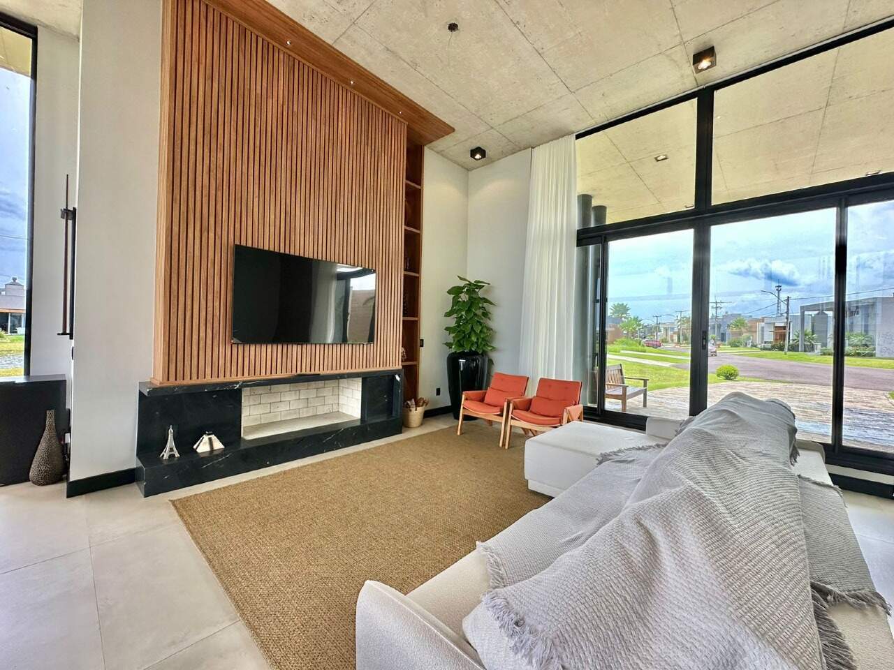 Casa em Condomínio à venda no Condominio Riviera: 