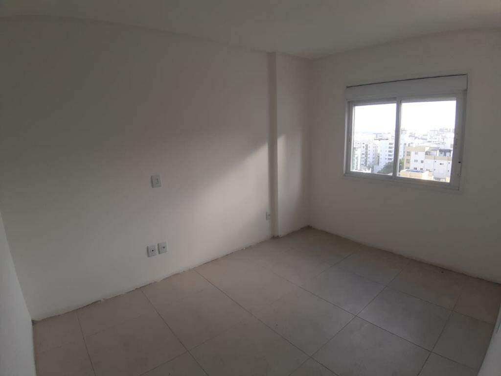 Apartamento à venda no Zona Nova: 