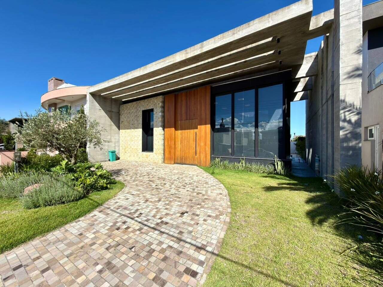 Casa em Condomínio à venda no Velas da Marina: 