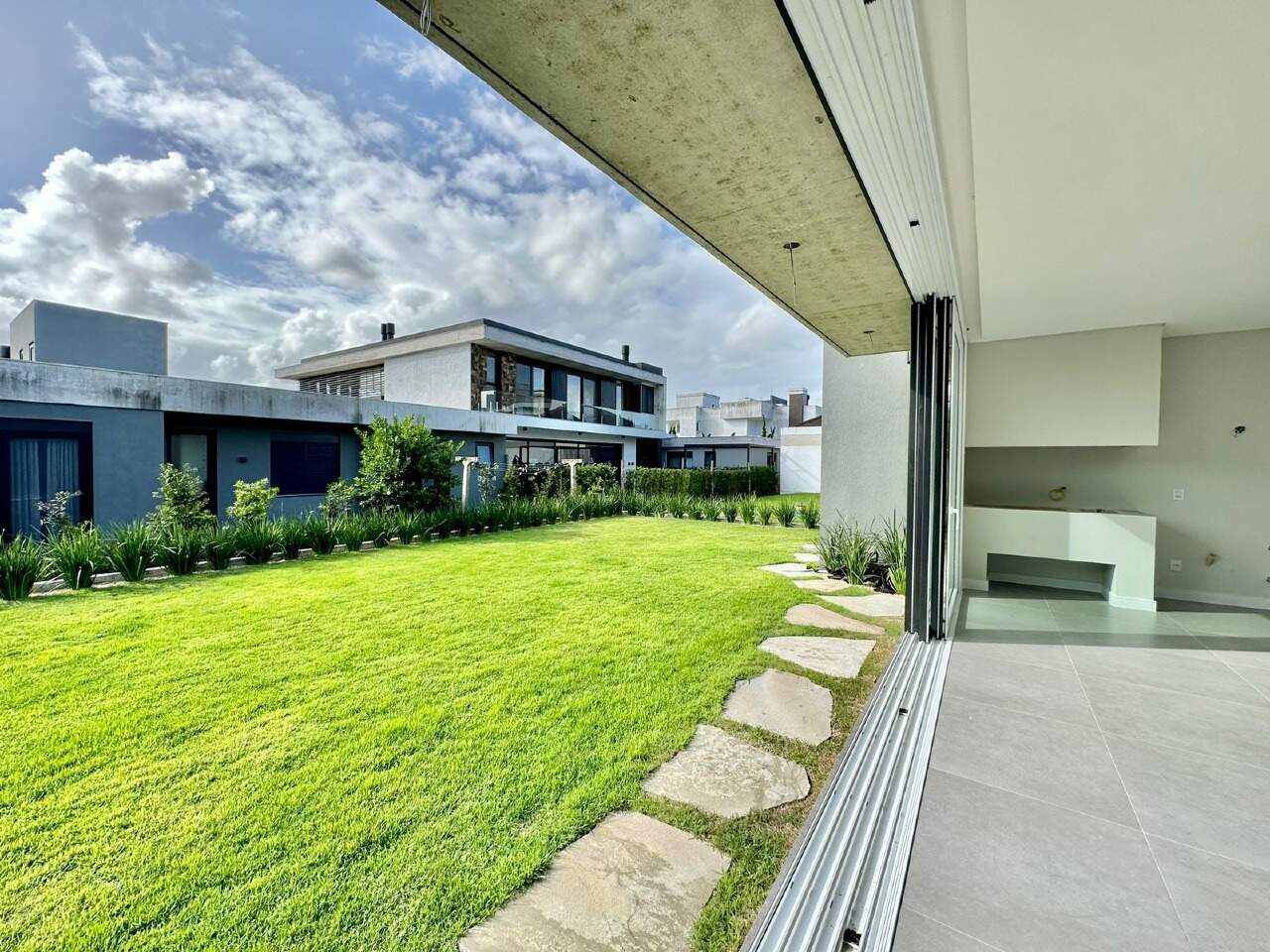 Casa em Condomínio à venda no Velas da Marina: 