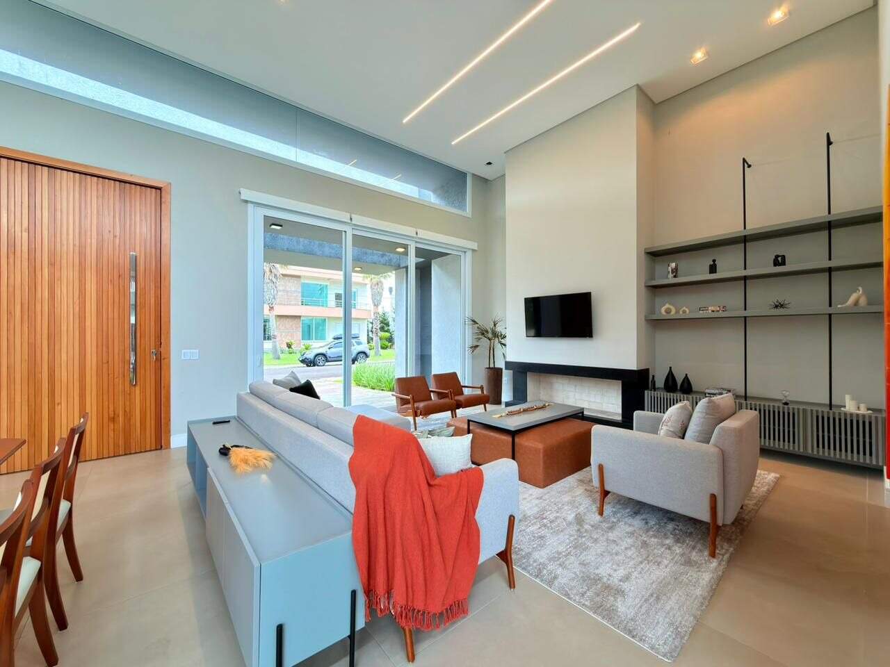 Casa em Condomínio à venda no Velas da Marina: 