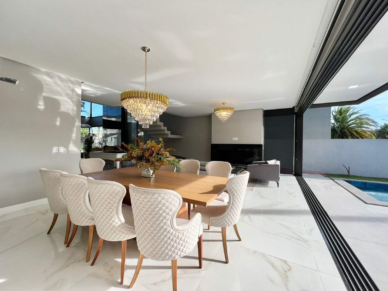 Casa em Condomínio à venda no Velas da Marina: 