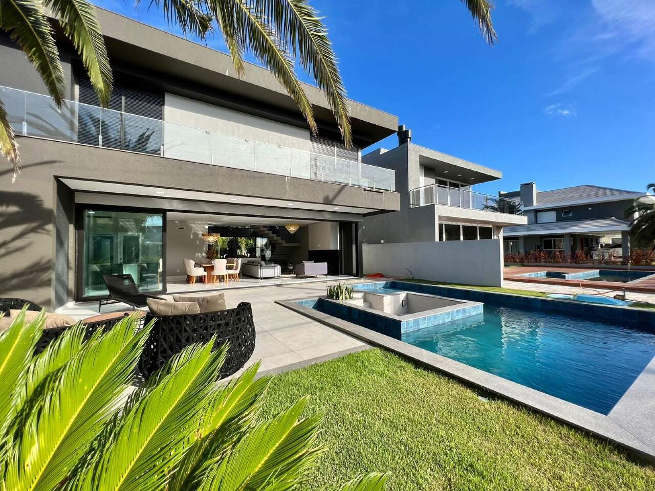 Casa em Condomínio à venda no Velas da Marina: 