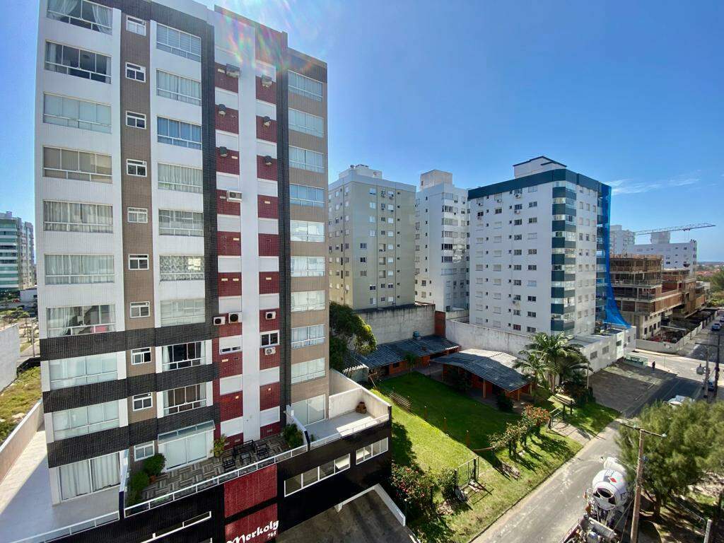 Apartamento à venda no Zona Nova: 