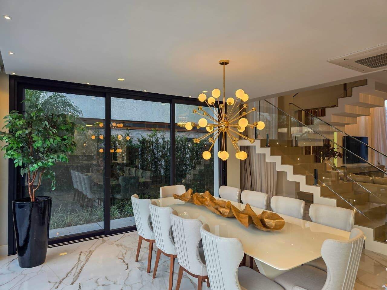 Casa em Condomínio à venda no Velas da Marina: 