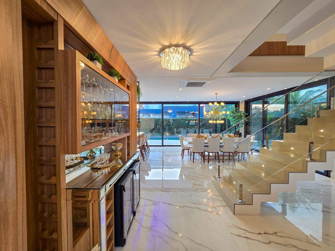 Casa em Condomínio à venda no Velas da Marina: 
