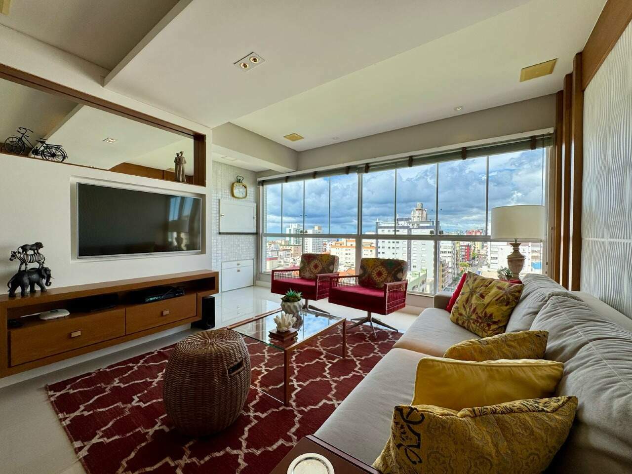 Apartamento à venda no Zona Nova: 
