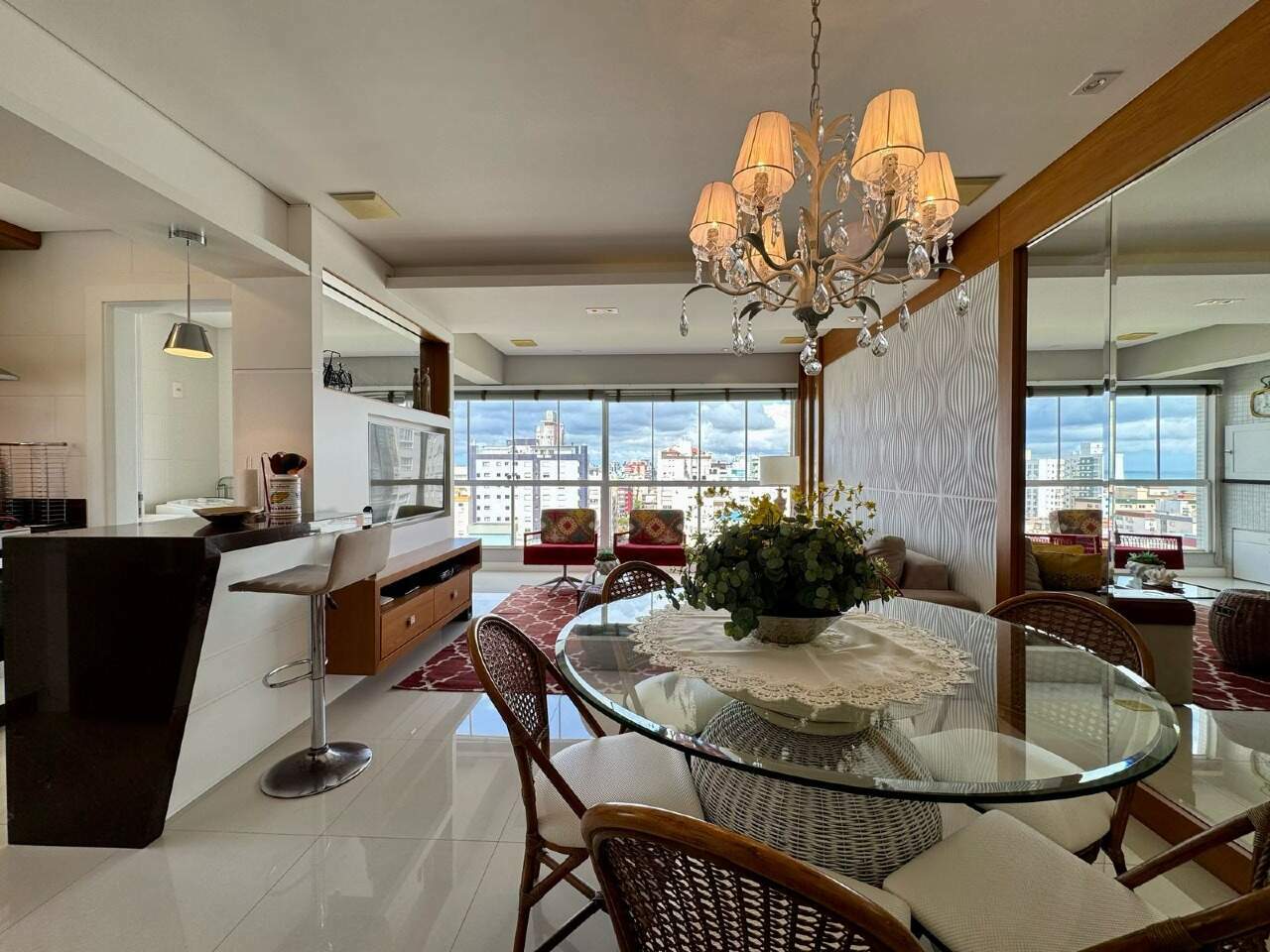 Apartamento à venda no Zona Nova: 