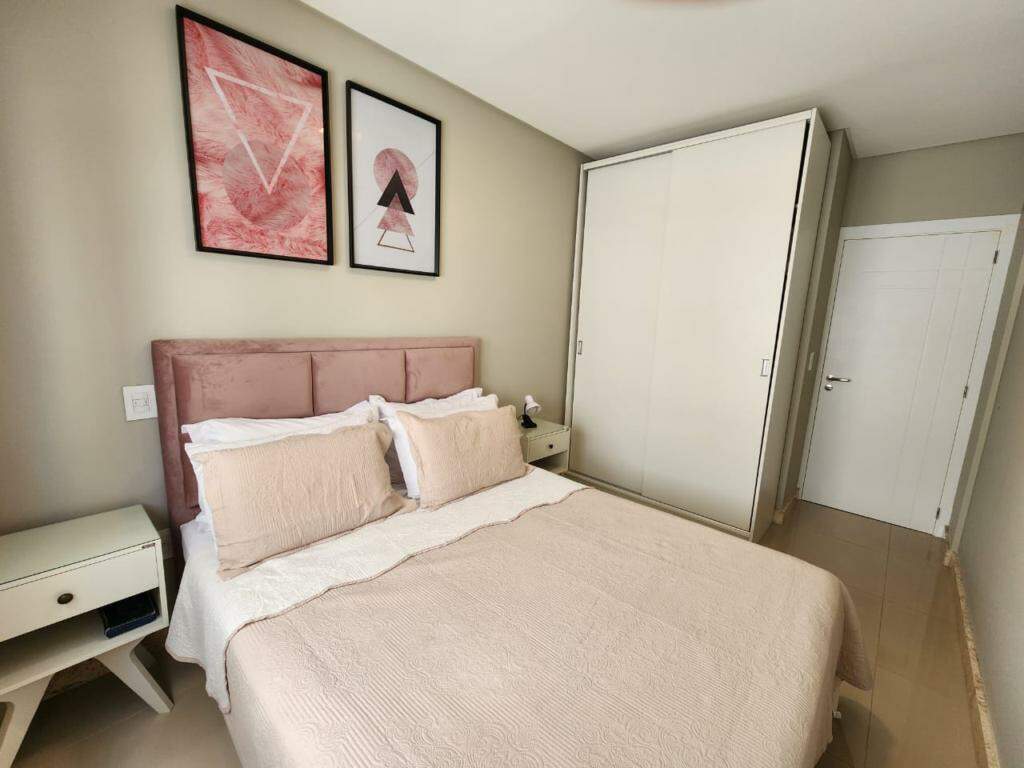 Apartamento à venda no Navegantes: 