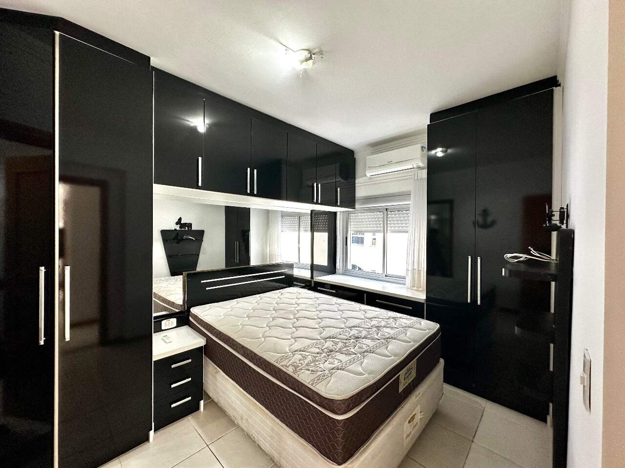 Apartamento à venda no Zona Nova: 