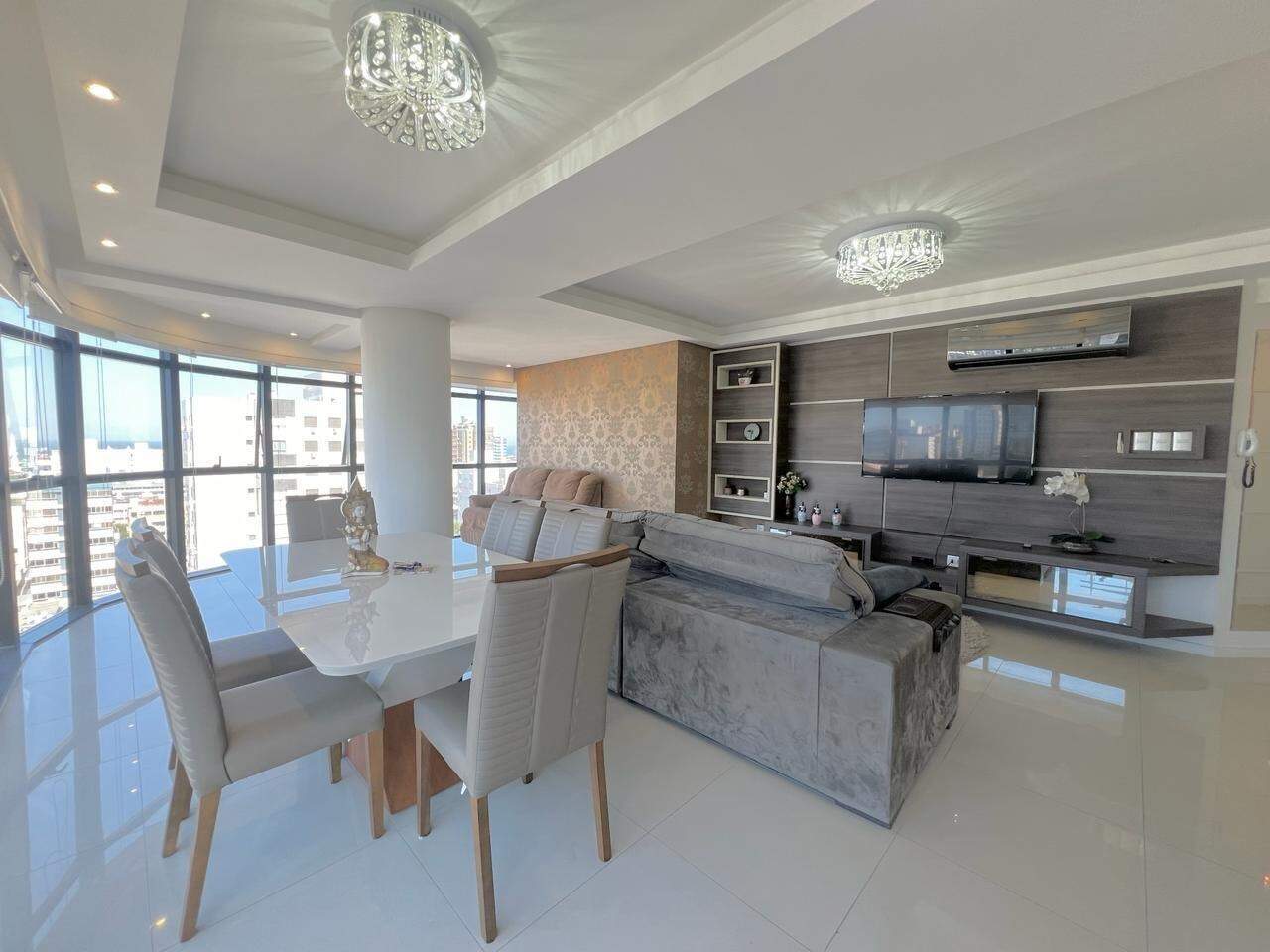 Apartamento à venda no Centro: 