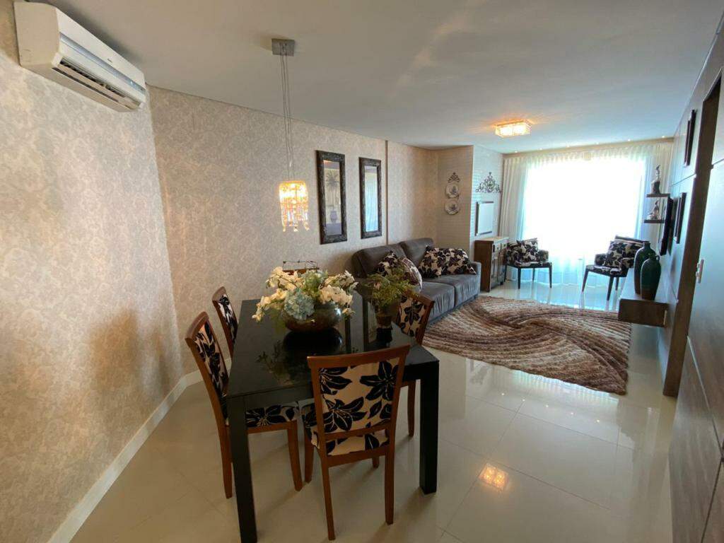 Apartamento à venda no Zona Nova: 
