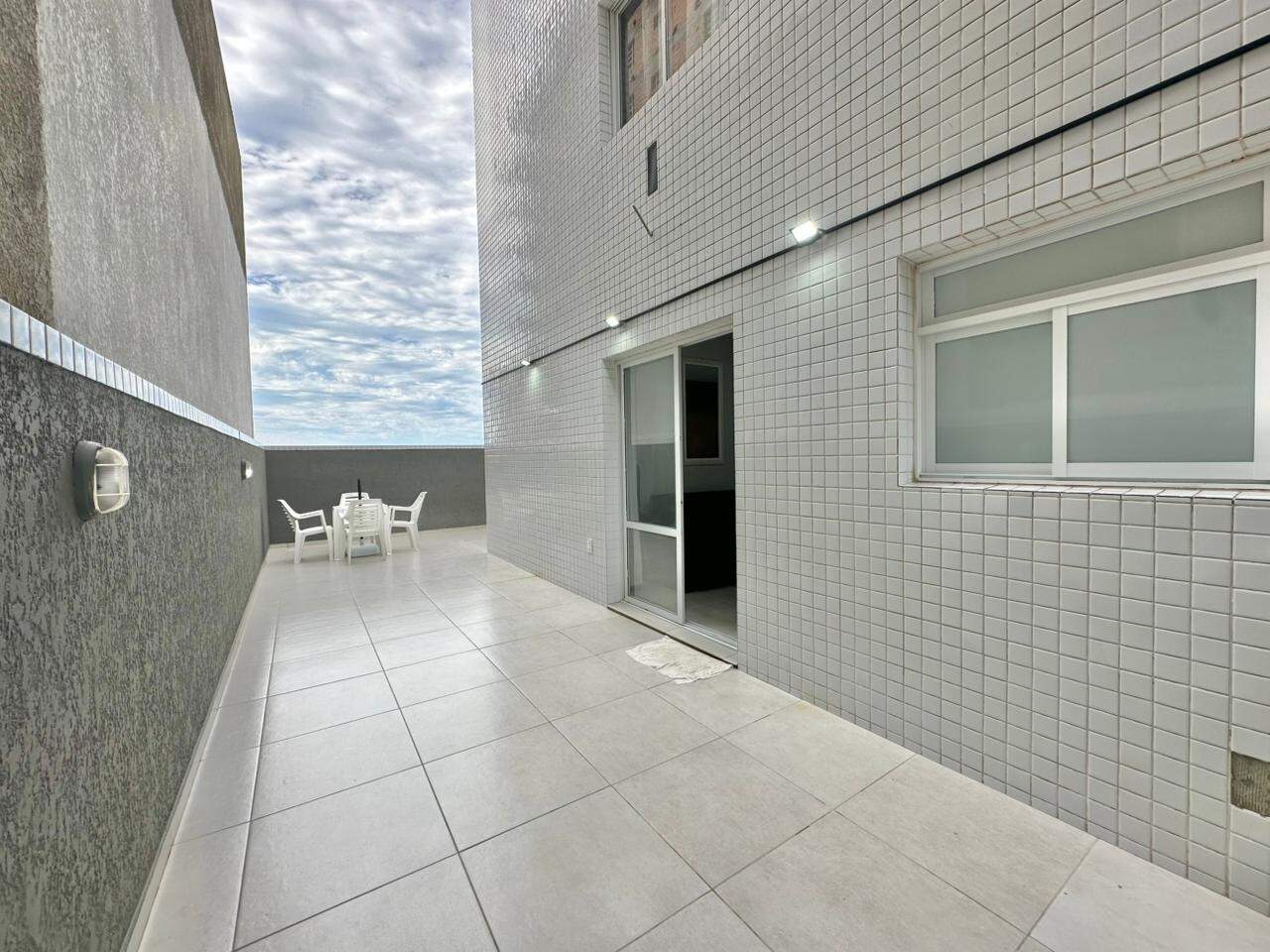 Apartamento à venda no Zona Nova: 