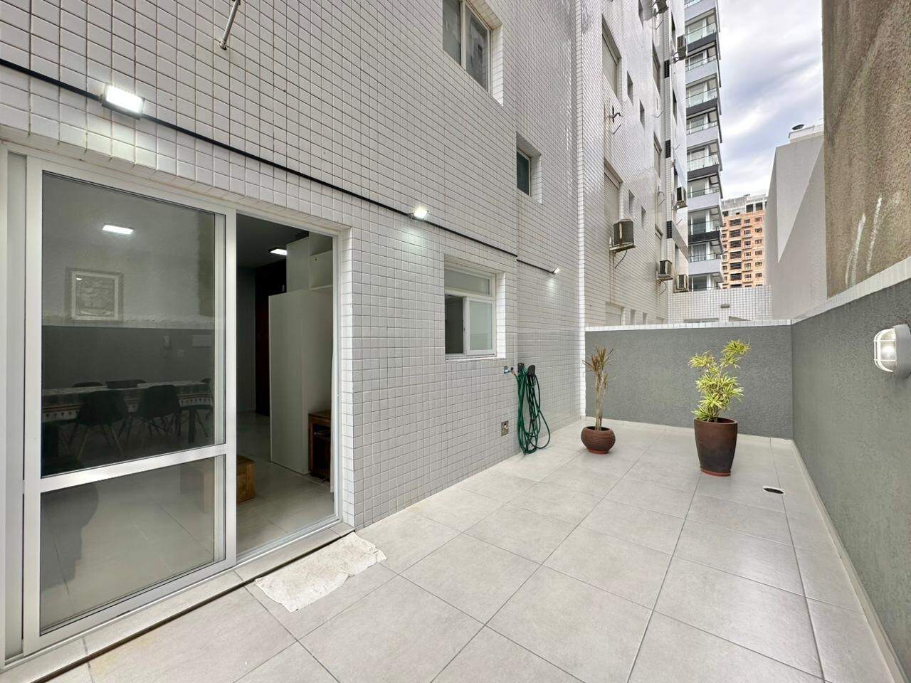 Apartamento à venda no Zona Nova: 
