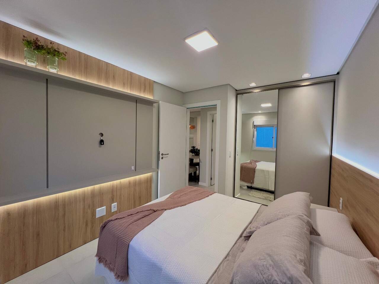 Apartamento à venda no Zona Nova: 