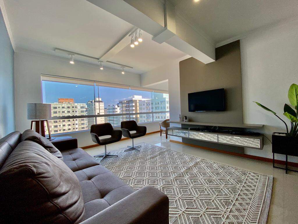 Apartamento à venda no Navegantes: 