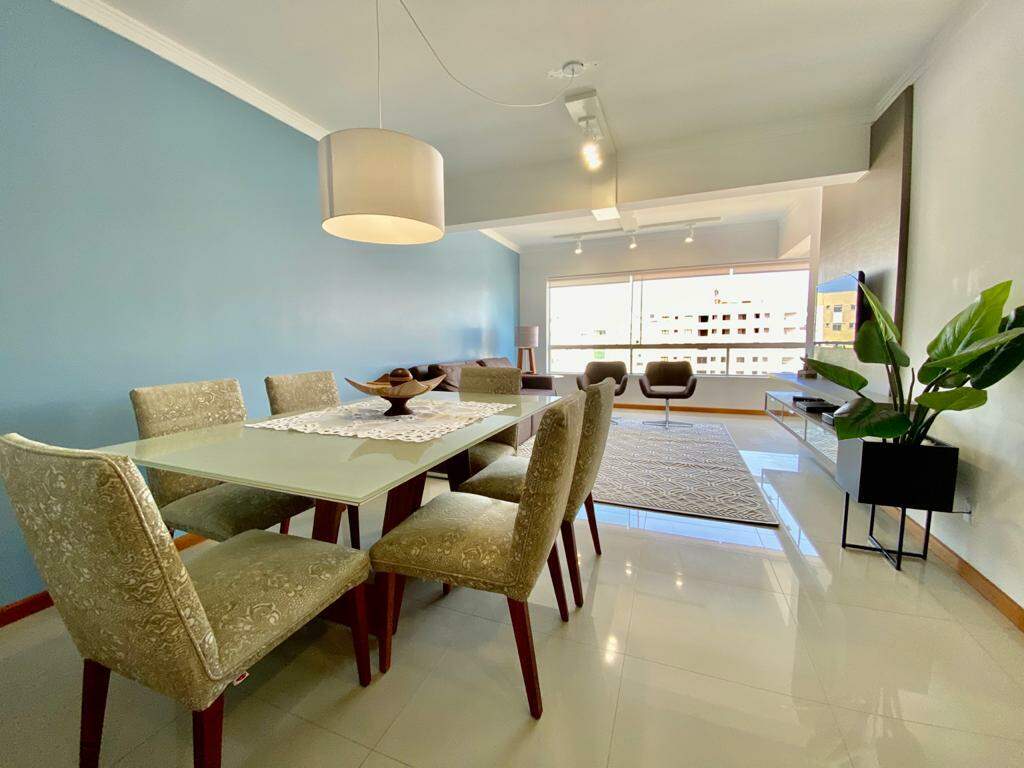 Apartamento à venda no Navegantes: 