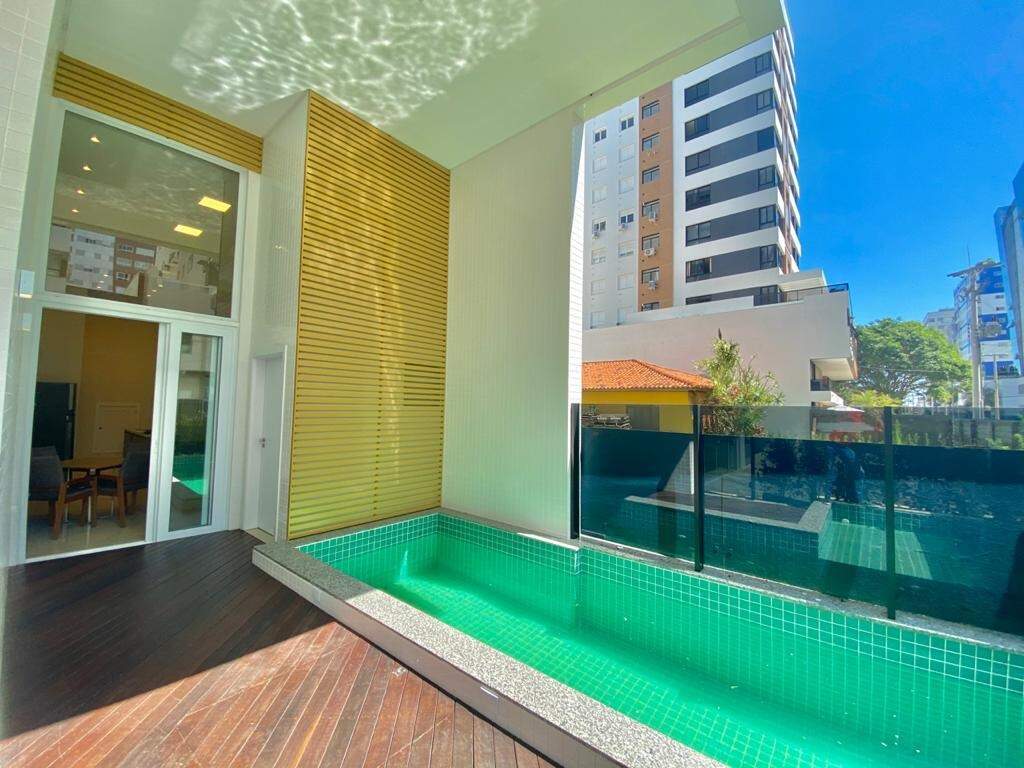 Apartamento à venda no Navegantes: 