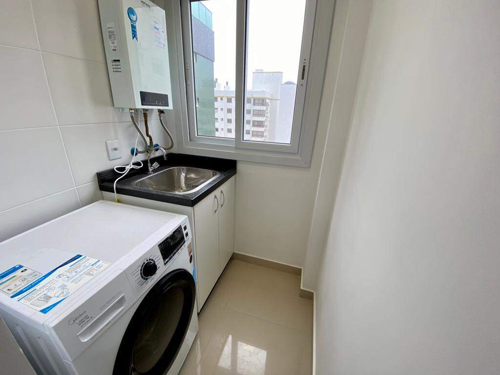 Apartamento à venda no Navegantes: 