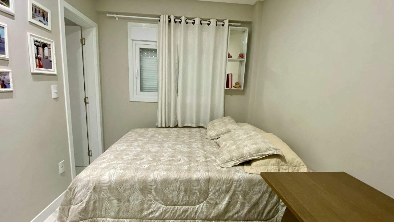Apartamento à venda no Zona Nova: 