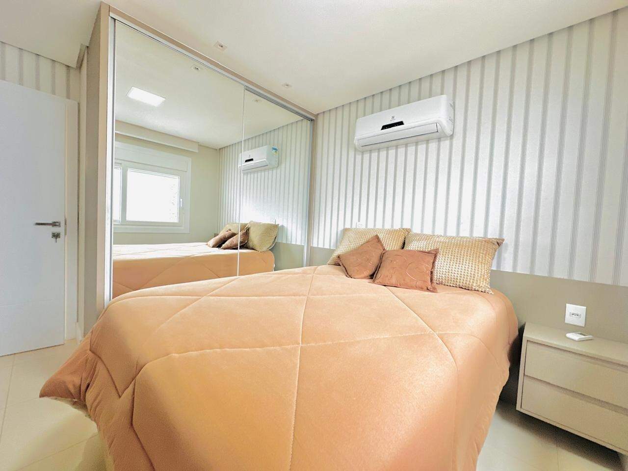 Apartamento à venda no Navegantes: 