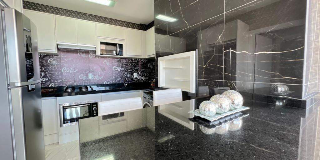 Apartamento à venda no Zona Nova: 