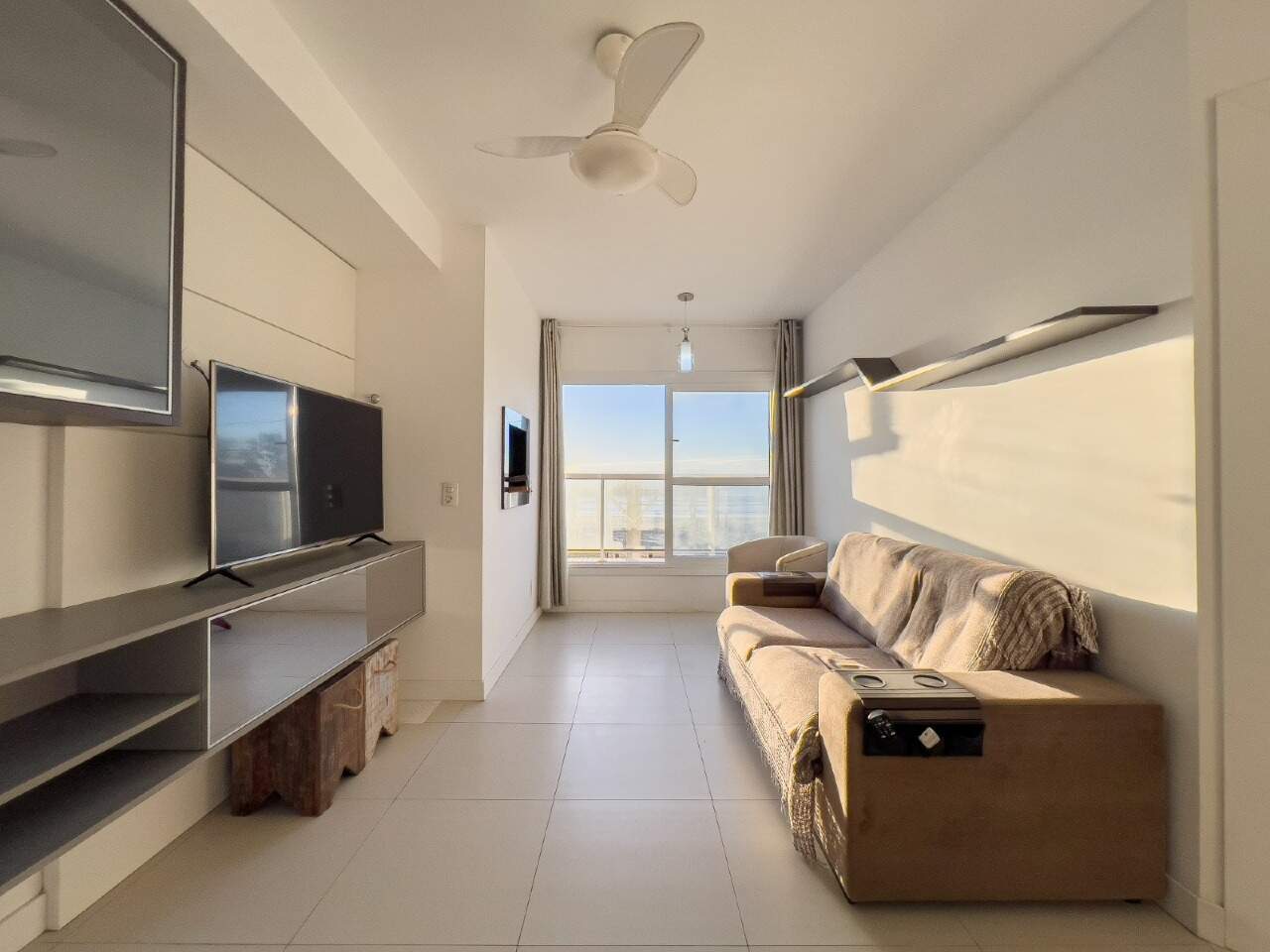 Apartamento à venda no Navegantes: 