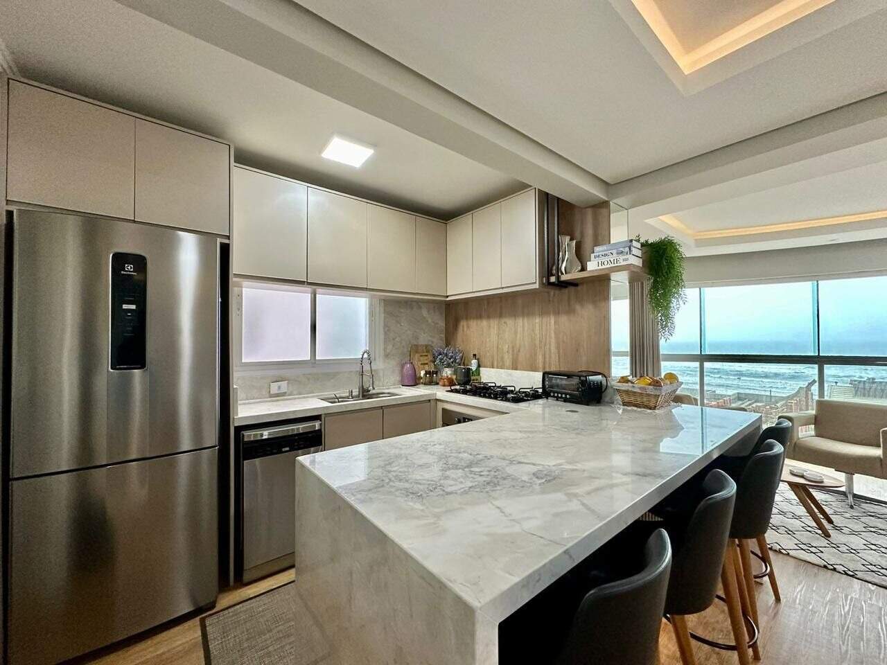 Apartamento à venda no Zona Nova: 