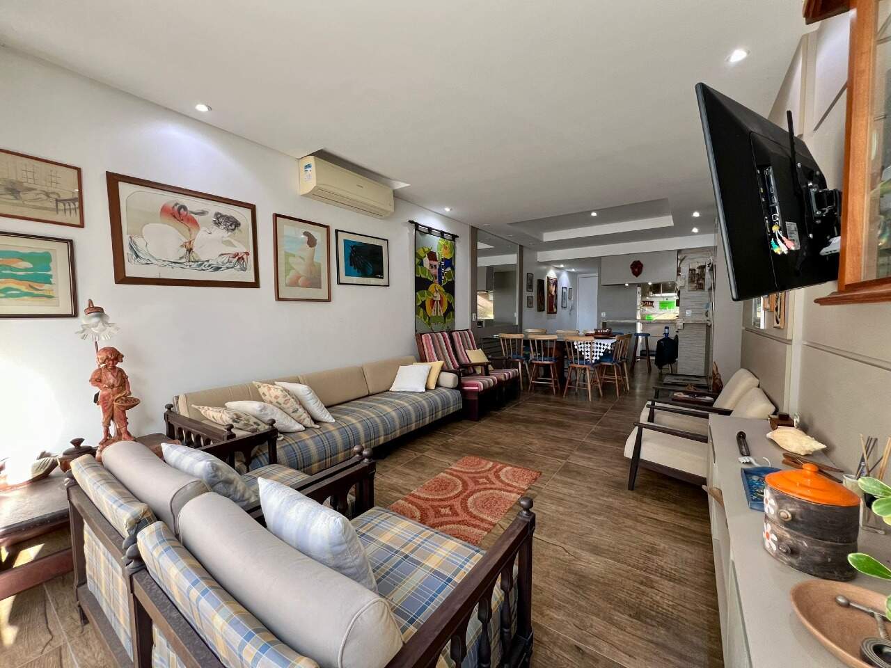Apartamento à venda no Navegantes: 