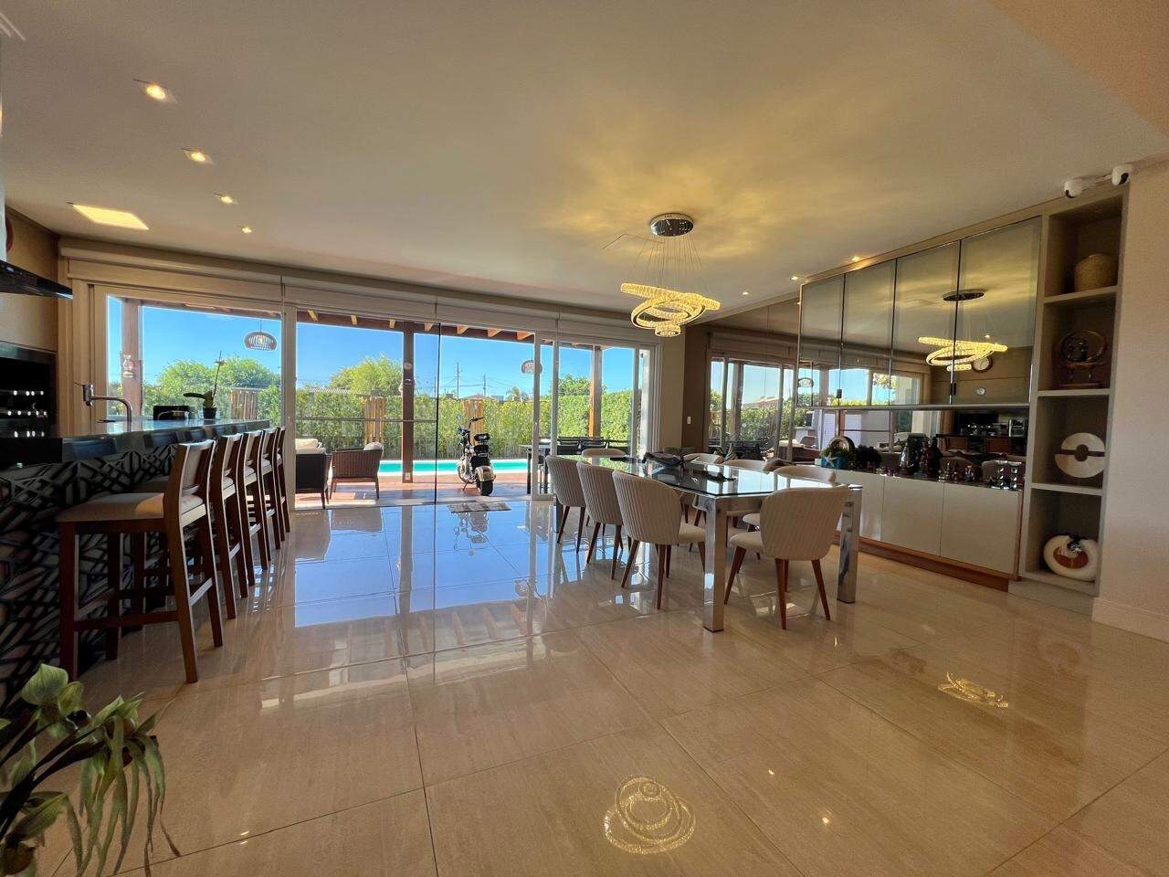 Casa em Condomínio à venda no Dubai Resort : 