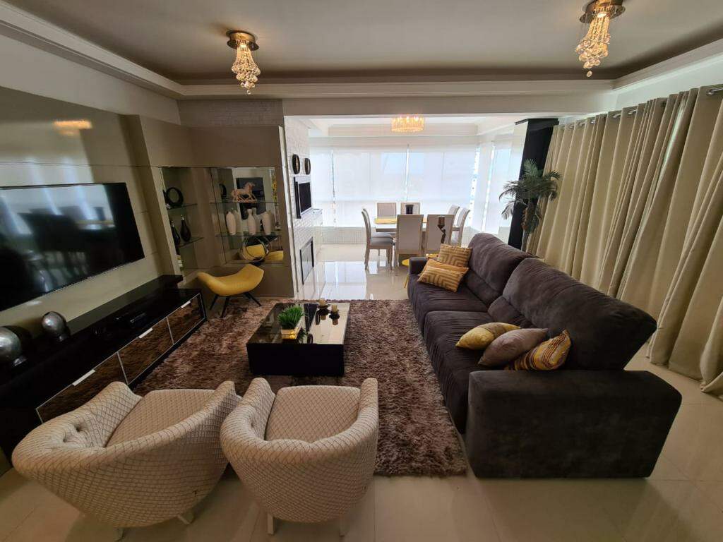 Apartamento à venda no Navegantes: 