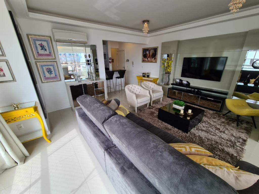 Apartamento à venda no Navegantes: 