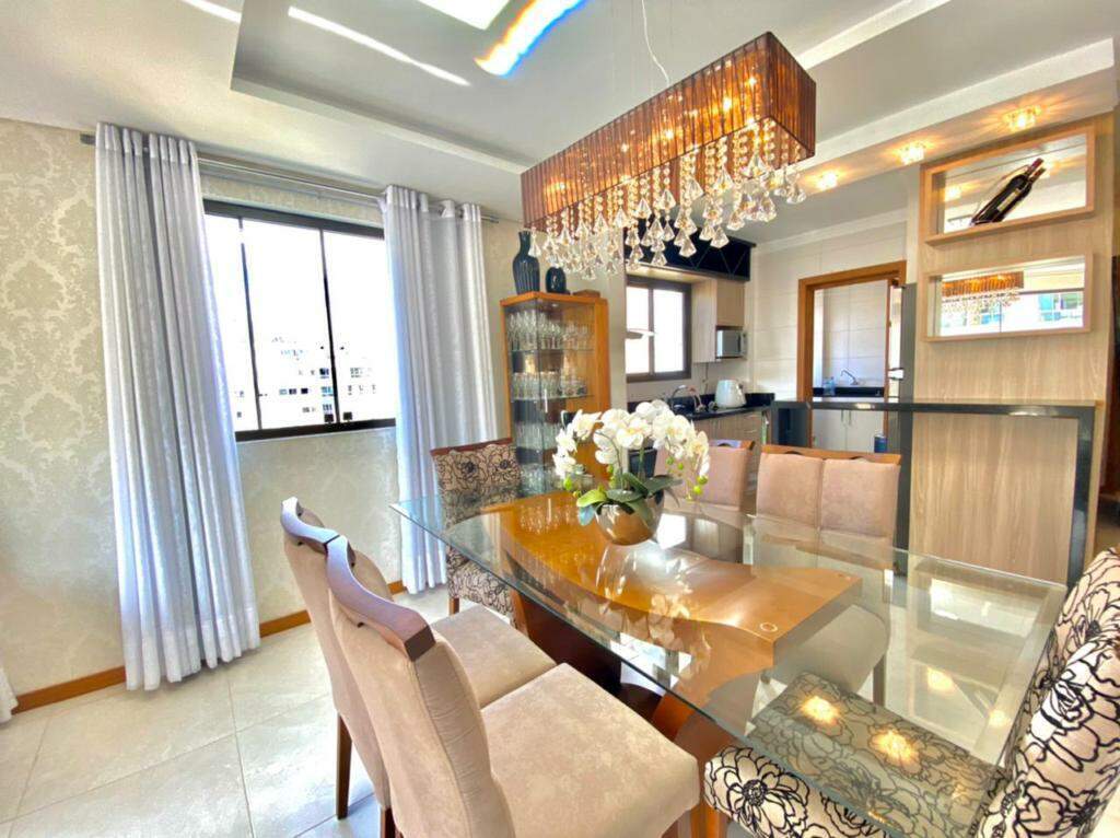 Apartamento à venda no Navegantes: 