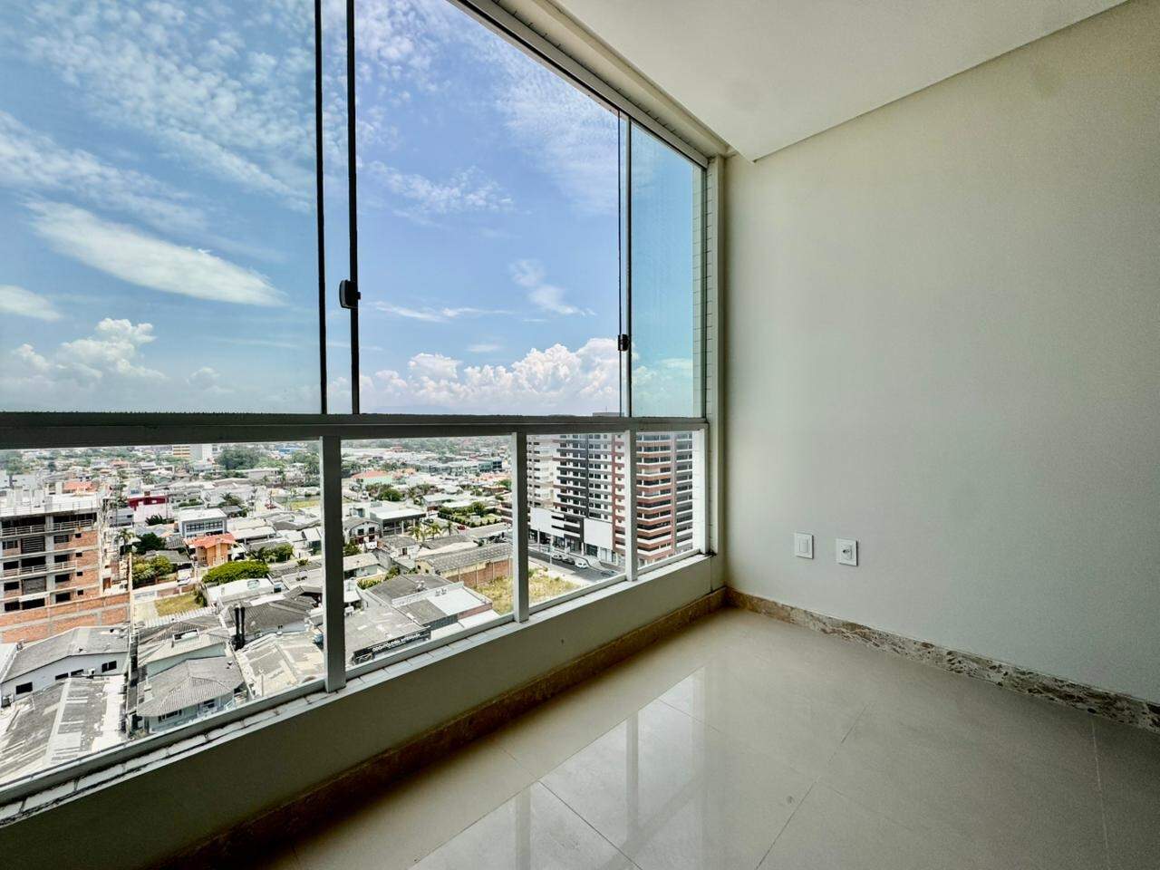 Apartamento à venda no Navegantes: 