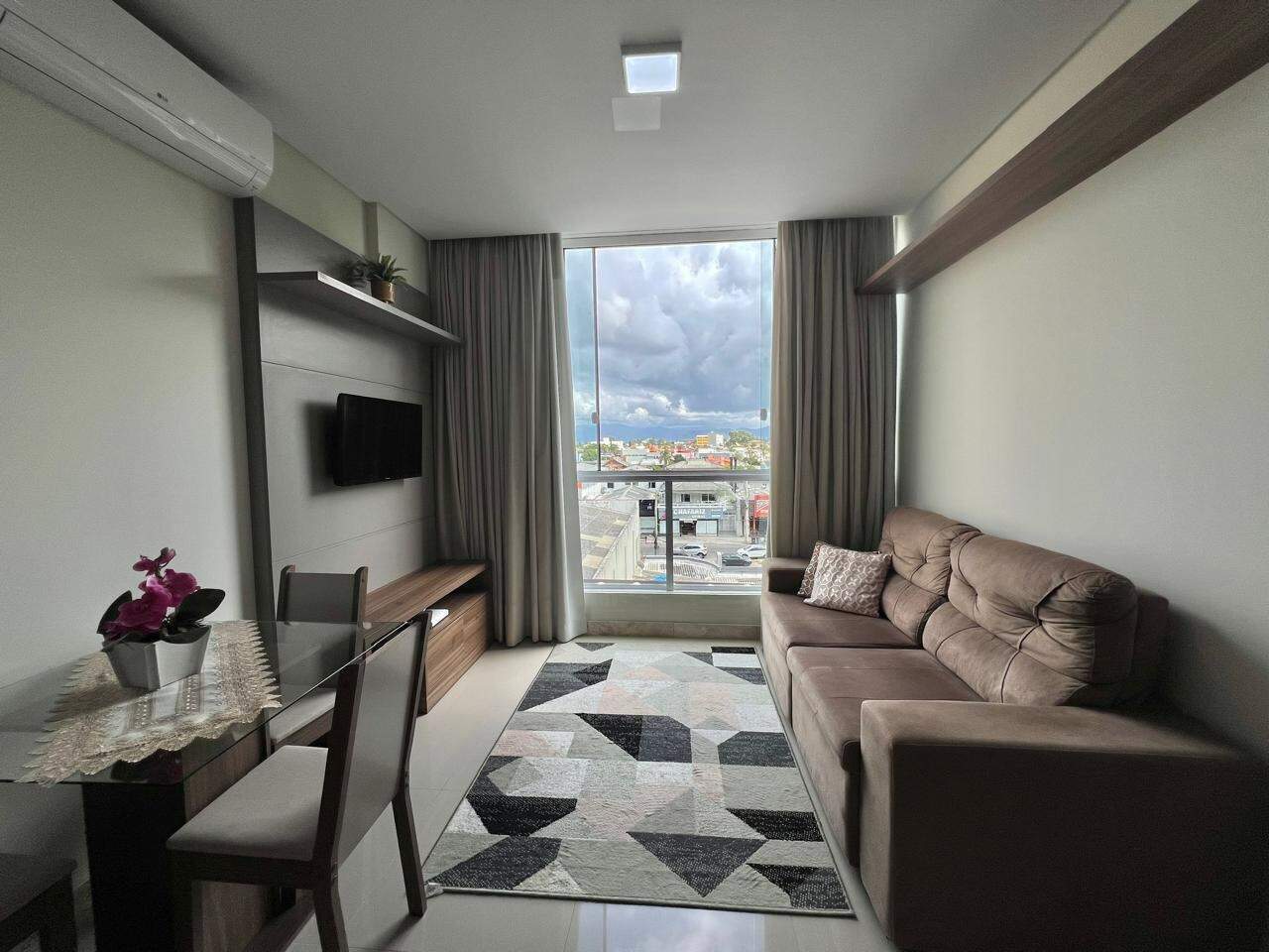 Apartamento à venda no Navegantes: 